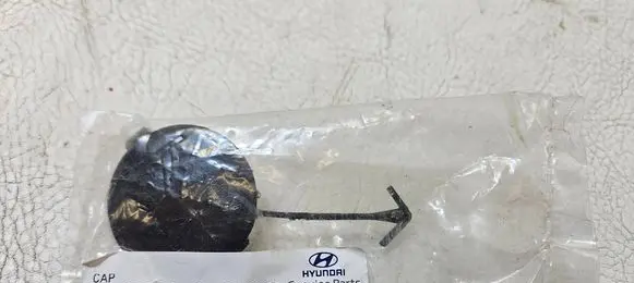 Hyundai i30 Rear bumper row hook cap/cover 86688G4000