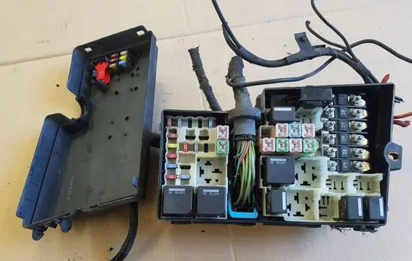 Volvo V50 Fuse box set