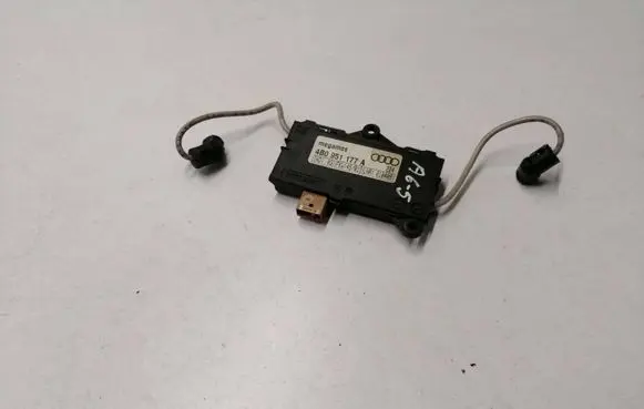 Audi A6 S6 C5 4B Alarm control unit/module 4B0951177A 70103057