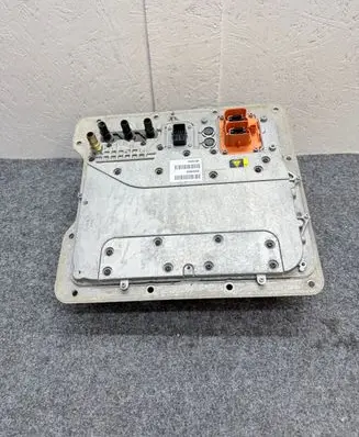 Volvo V60 Voltage converter inverter 30659942 0016265