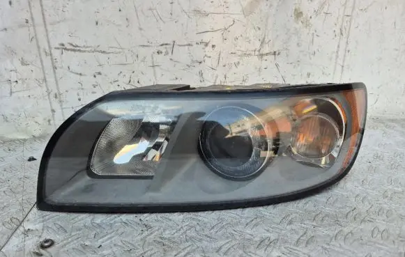 Volvo S40 Headlight/headlamp 30698895 0301198673 1305235855