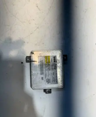 BMW 7 F01 F02 F03 F04 Headlight ballast module Xenon 7237647 W003T20071