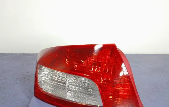 Peugeot 407 Rear/tail lights 9689089180