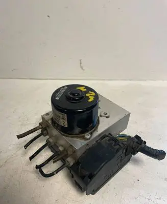 Volvo S60 ABS Pump 30714956 0040139600 P30714952