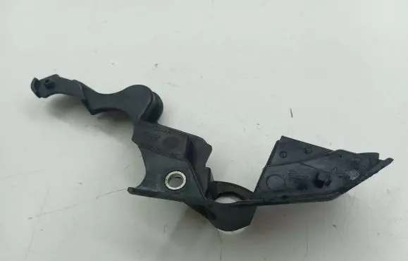 Land Rover Evoque I Other engine bay part BG9Q11004