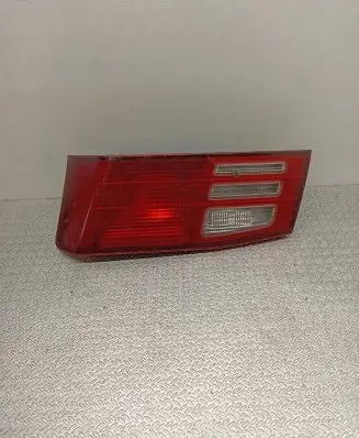 Mitsubishi Galant Tailgate rear/tail lights 22687201