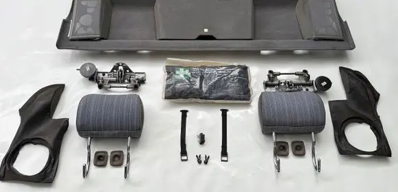 Mercedes-Benz E W124 Parcel shelf 