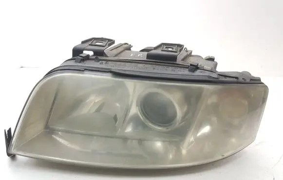 Audi A6 S6 C5 4B Headlight/headlamp 15592300 15592900