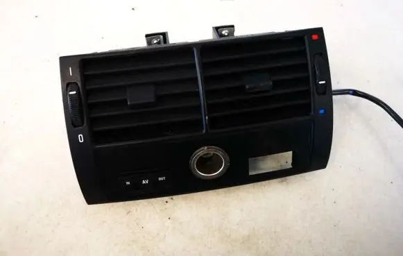 BMW X5 E53 Dash center air vent grill 8409081 8370910