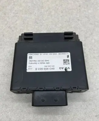 Audi A5 8T 8F Voltage converter/converter module 8K0959663B 8K0959663 111004109