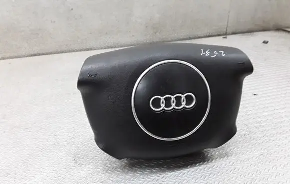 Steering wheel airbag