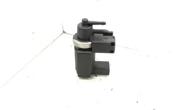 Audi A6 S6 C5 4B Turbo solenoid valve 059906628A 05T133 72290315