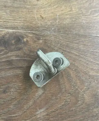 Renault Master III Rear door lock loop/hook striker 122rb