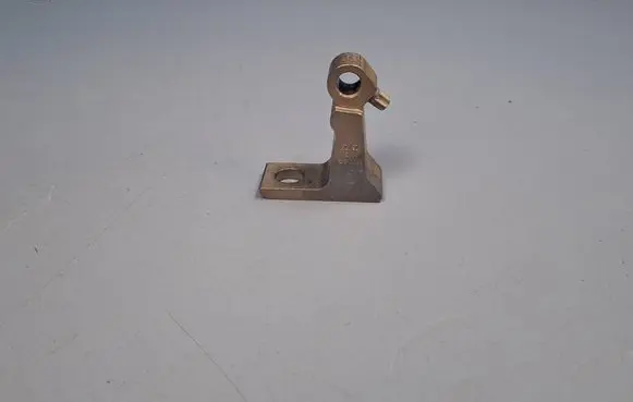 Audi Q7 4M Front door upper hinge 8S0833403E