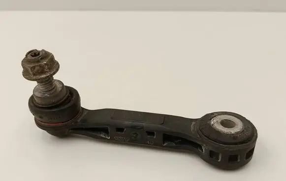 BMW 2 F46 Rear anti-roll bar/stabilizer link 6862865