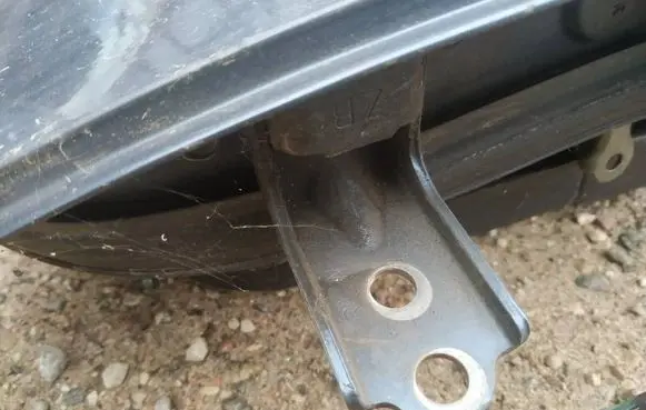 Subaru Legacy Rear door lower hinge