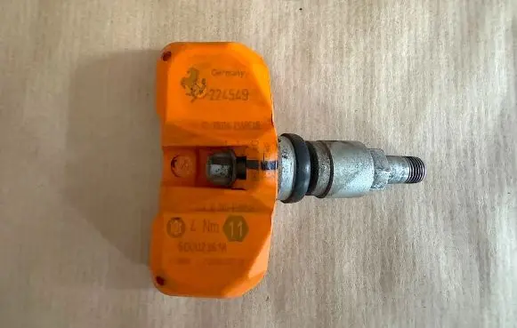 Maserati GranTurismo Tire pressure sensor 224549 500023618 37024T0SSAAB