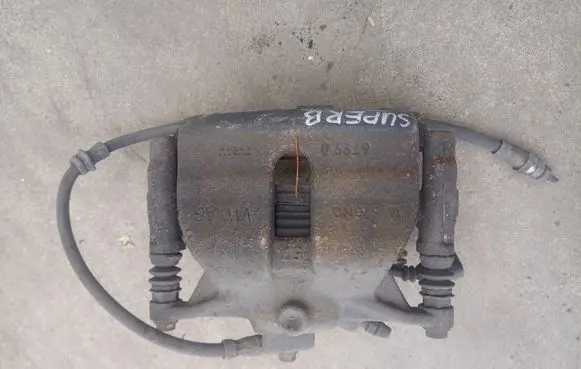 Skoda Superb B8 (3V) Front brake caliper 6799D