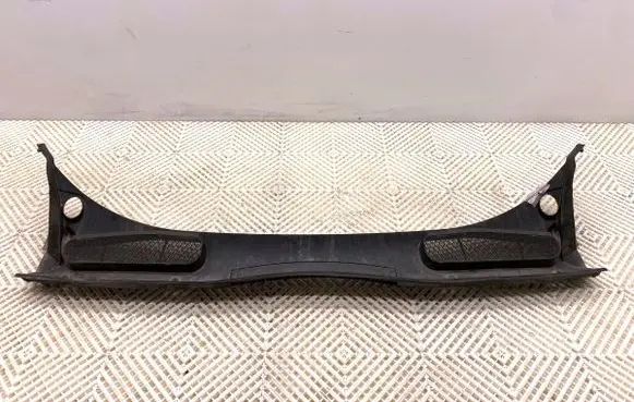 Ford Connect Wiper trim DT11-R02216-AD