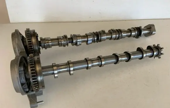 Audi Q5 SQ5 Camshaft 06K103166D 06N109247B 06Q021B