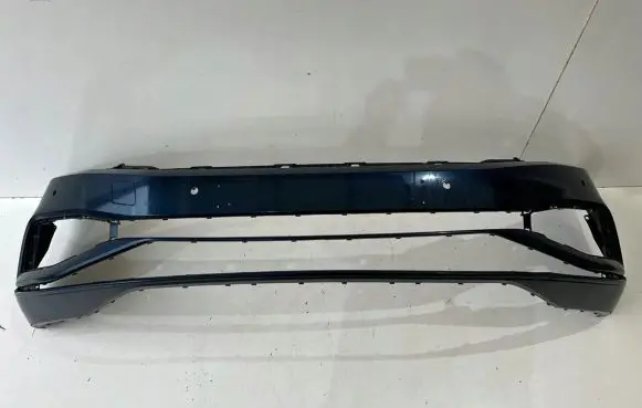 Volkswagen PASSAT B8 Front bumper 3G0807221E