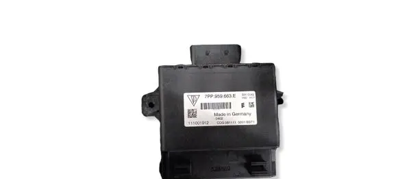 Porsche Cayenne (92A) Voltage converter/converter module 7PP959663E