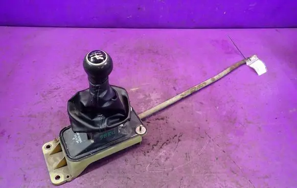 Volkswagen Golf IV Lift Jack 