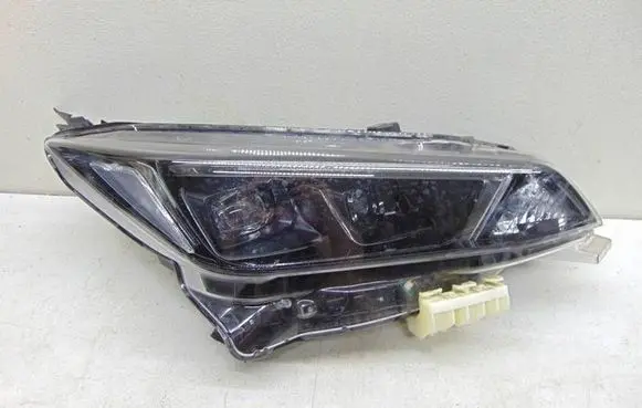 Nissan Leaf II (ZE1) Headlight/headlamp 260106WK7A
