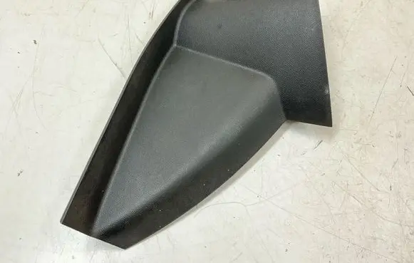 Chevrolet Camaro Dashboard side end trim 23365225