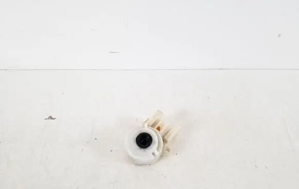 Toyota Avensis T270 Ignition lock contact 84450-12200