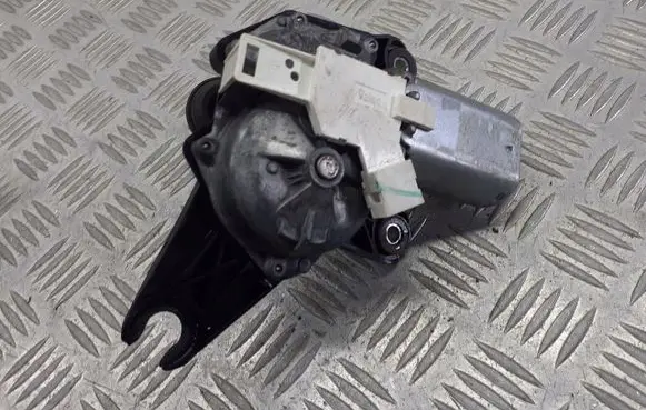 Dacia Sandero Wiper motor