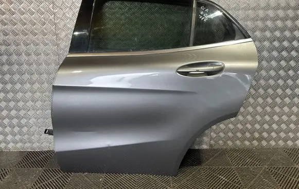 Mercedes-Benz GLA W156 X156 Rear door 