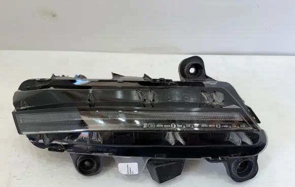 Peugeot 5008 II LED Daytime headlight 9836231080