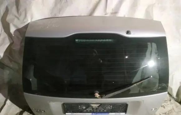 Volvo V50 Tailgate/trunk/boot lid pilkas
