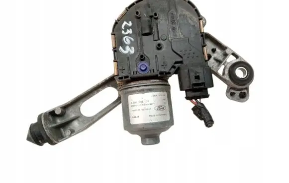 Ford Focus Front wiper linkage and motor 0390248109
