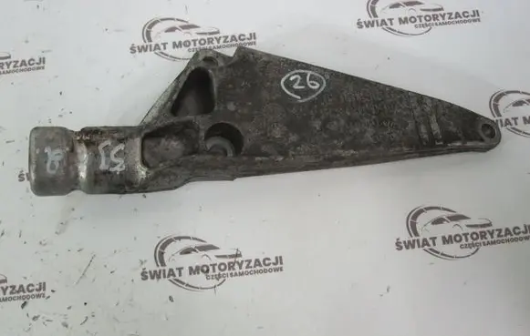 Audi A4 S4 B7 8E 8H Engine mounting bracket 8E0199343J