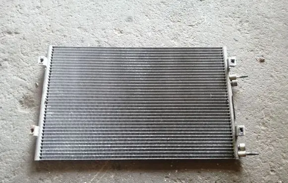 Chrysler PT Cruiser A/C cooling radiator (condenser) P873137M 873137M 80162