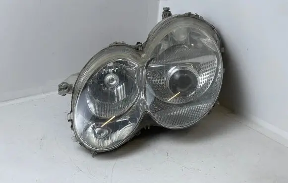 Mercedes-Benz SL R230 Headlight/headlamp A2308207561 1305235460