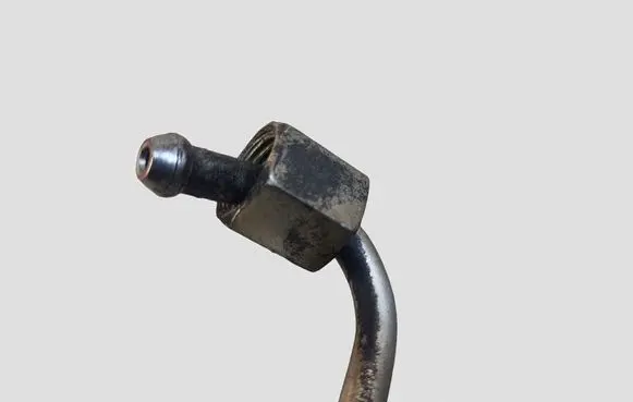 Hyundai Santa Fe Fuel injector supply line/pipe