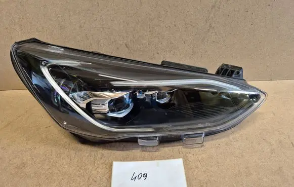 Ford Focus Headlight/headlamp JX7B13E016AG