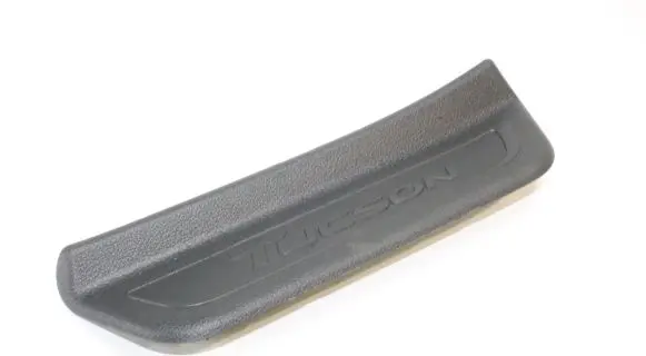 Hyundai Tucson LM Rear sill trim cover 85878D7000