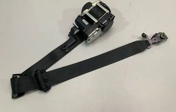 Volvo XC90 Front seatbelt 31322654