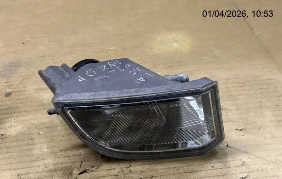Toyota RAV 4 (XA20) Front fog light 