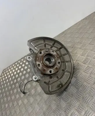 Alfa Romeo Stelvio Rear wheel hub 00505357020 10060 95485