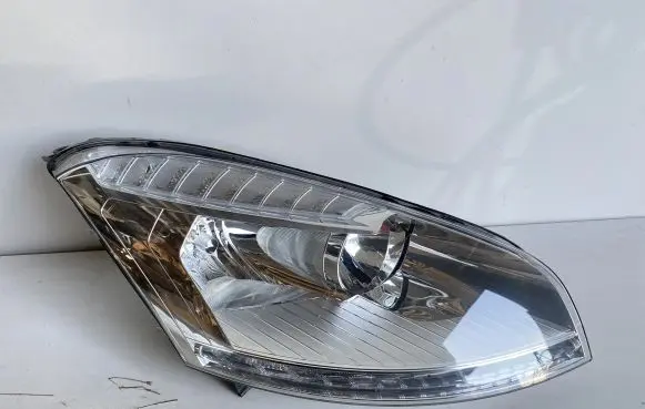 Citroen C4 I Picasso Headlight/headlamp 9673099580