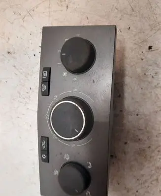 Opel Zafira B Climate control unit 13231049 11032006 901512900000