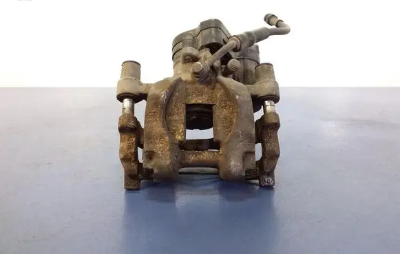 Skoda Superb B5 (3U) Rear brake caliper 3Q0615405