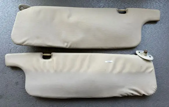 Toyota Land Cruiser (FJ60) Sun visor 7431090A0408 7432090A0408