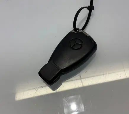 Mercedes-Benz CLS C219 Ignition key/card