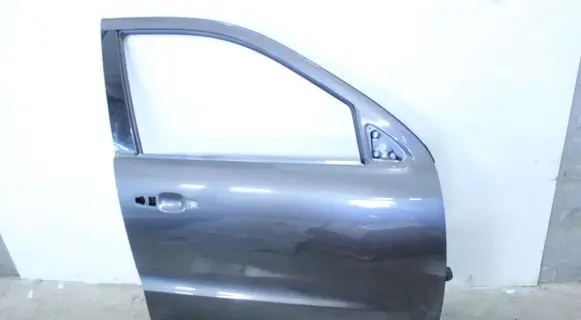 Dodge Durango III Front door